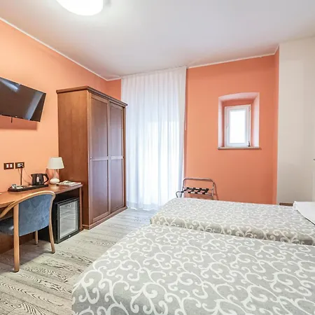 ホテル イタリア 3*